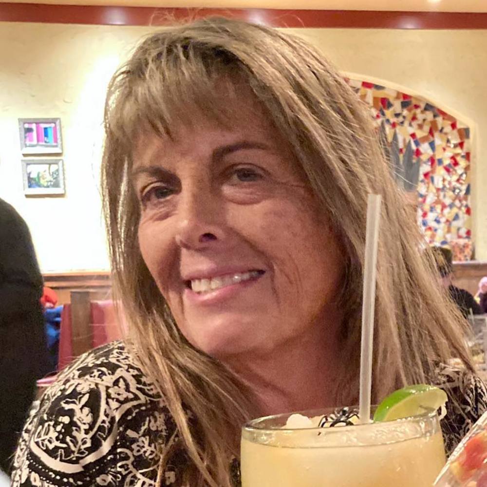 Meet your Posher, Sharon